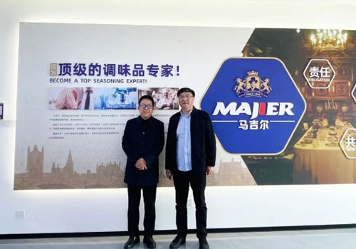 热烈欢迎高新区管委会人大工委副主任王志一行，莅临郑州马吉尔食品有限公司参观调研！